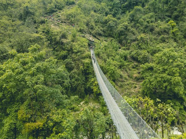 Quels sont les secrets pour une randonnée réussie dans les montagnes du Népal ?